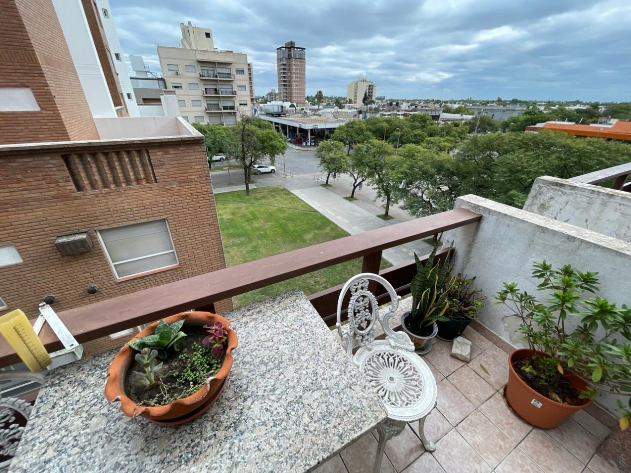 TERRA NOSTRA VENDE EN EL EDIFICIO "APOLO" 
