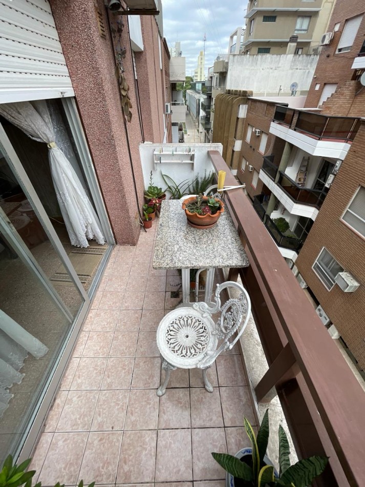 TERRA NOSTRA VENDE EN EL EDIFICIO "APOLO" 