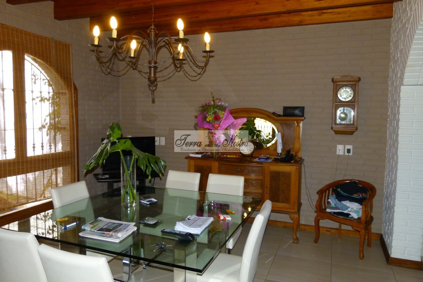 TERRA NOSTRA VENDE CATEGORIA EN B° CATEDRAL !!!...