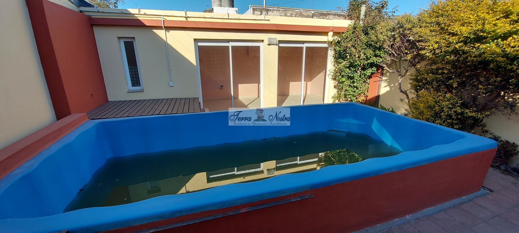 TERRA NOSTRA VENDE MUY BUENA PROPIEDAD EN B° ROCA !!
