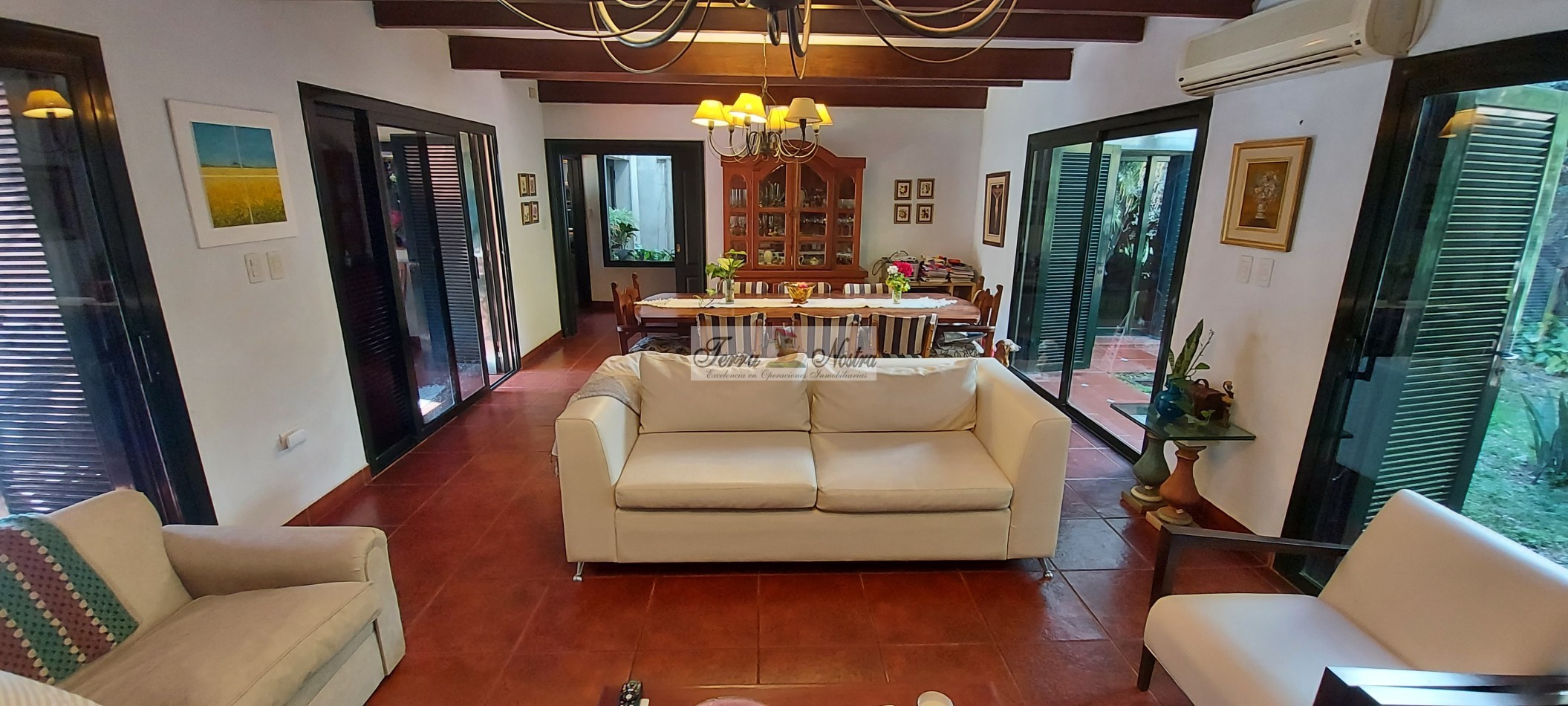 UN ESTILO COLONIAL EN PLENO CENTRO