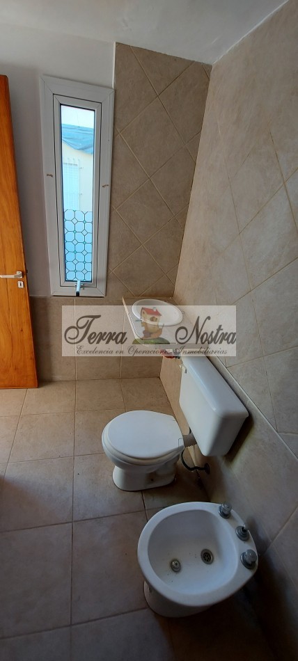 TERRA NOSTRA VENDE MUY BUENA PROPIEDAD EN B° ROCA !!