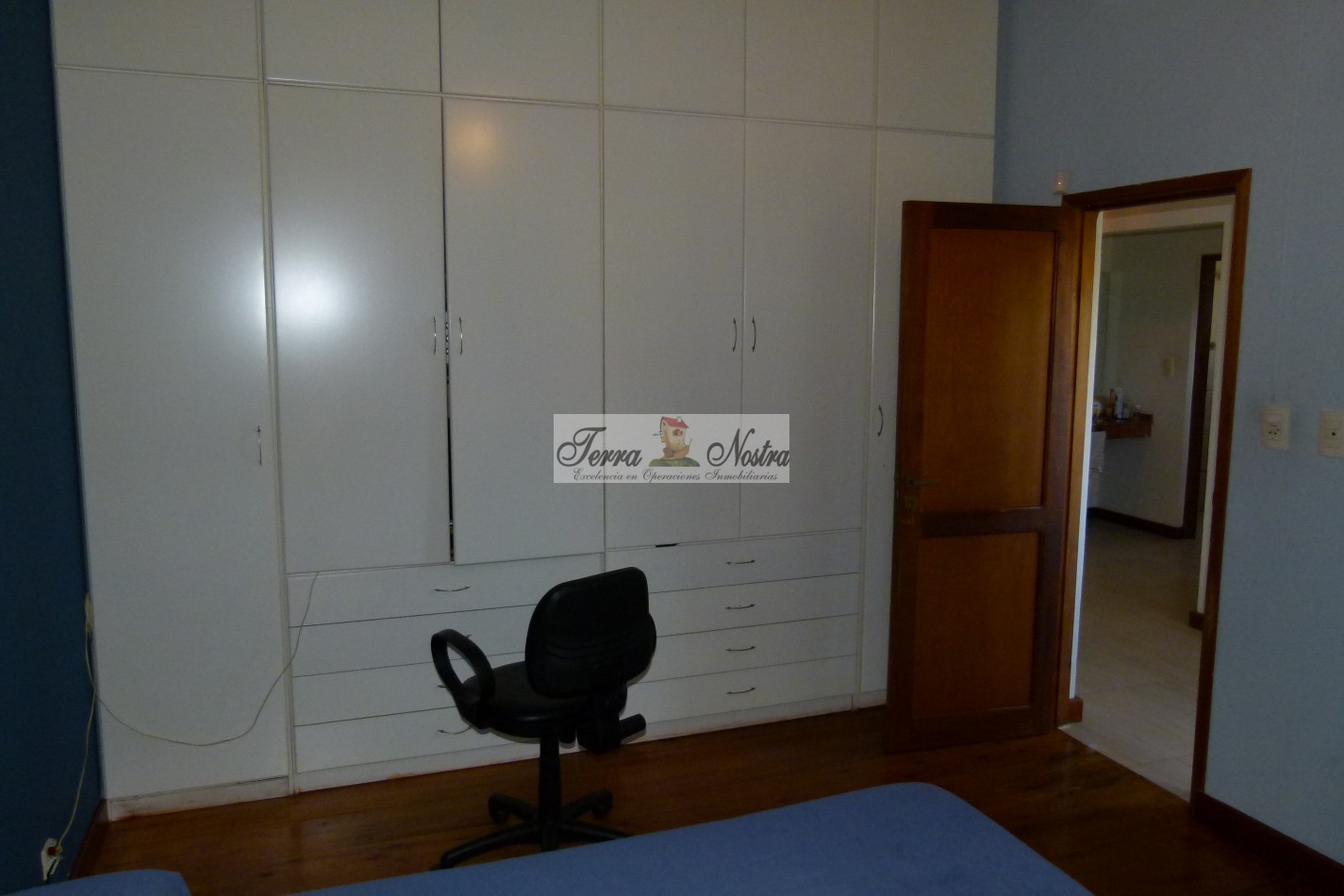 TERRA NOSTRA VENDE CATEGORIA EN B° CATEDRAL !!!...