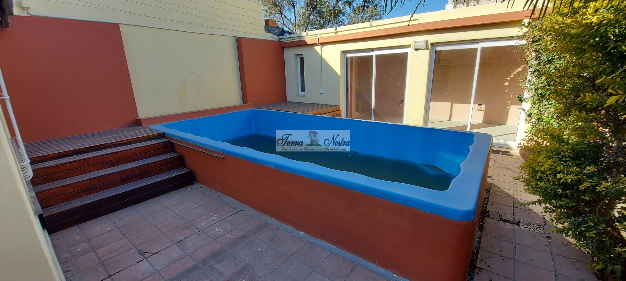 TERRA NOSTRA VENDE MUY BUENA PROPIEDAD EN B° ROCA !!