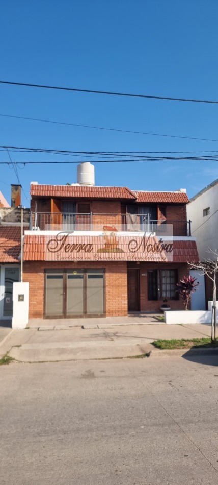 EXCELENTE PROPIEDAAD SOBRE AVENIDA JUAN B. JUSTO