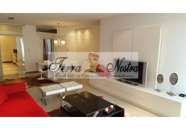 TERRA NOSTRA VENDE !!! Exclusivo Piso, en Pleno Centro de la Ciudad !!!