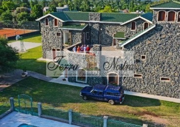 TERRA NOSTRA VENDE !!!... INCREIBLE MANSION SERRANA !!!